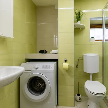 Turisticna Kmetija Pri Andreju Lägenhet *