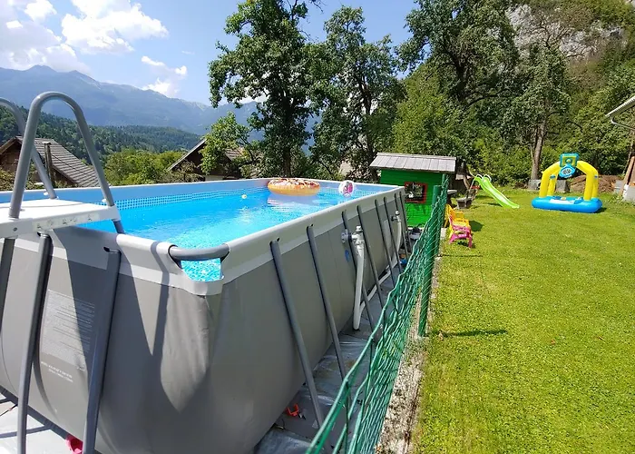 아파트 Turisticna Kmetija Pri Andreju *